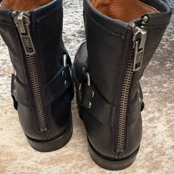 Frye Black Leather Ankle Boots with harness Size 6 - Picture 3 of 9